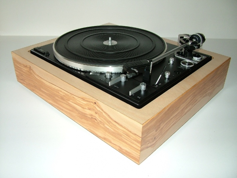 Dual 1219-721 Olive 01.jpg